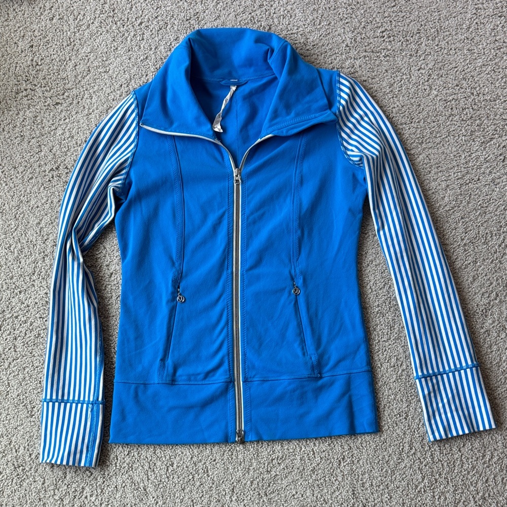 Lululemon Daily Yoga Jacket Beaming Blue/Stripe Women’s Size 6